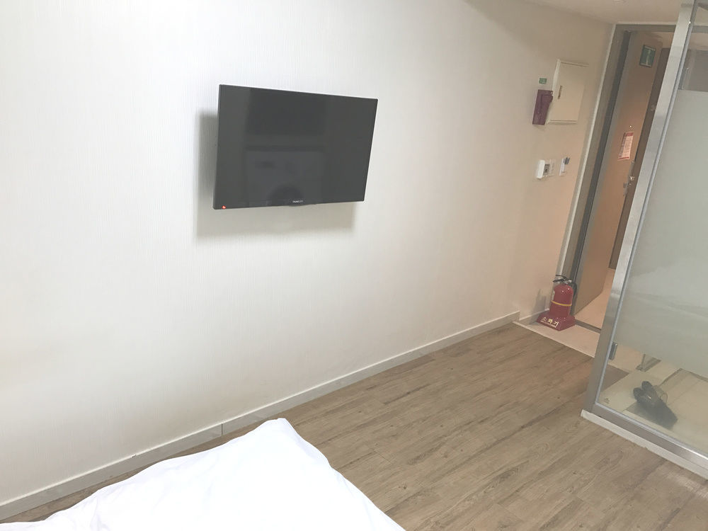 Polaris Guesthouse Garosugil Seoul Ngoại thất bức ảnh
